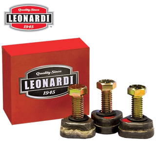 Side view of a Leonardi red sand & clay tooth with a red box behind it