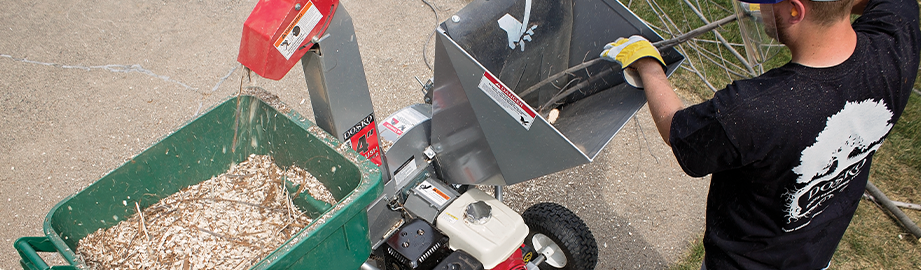 The Science Behind Chipper Knife Design: What Makes a Great Blade?